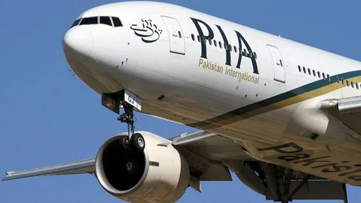 Shift Time முடிஞ்சு போச்சு: பாதி வழியிலேயே விமானத்தை இறக்கிய விமானி.. பீதியடைந்த பயணிகள்- எங்கு தெரியுமா?