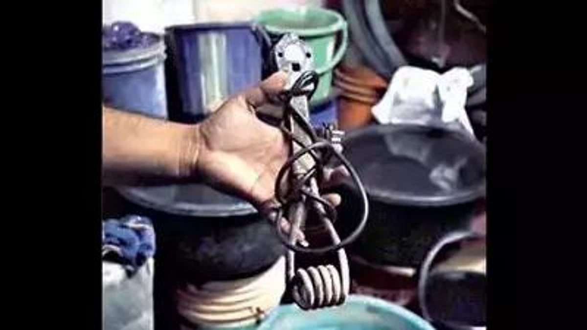 உஷார்... வாட்டர்ஹீட்டர் போடப்பட்டிருந்த தண்ணீரை தொட்டு பார்த்த மூதாட்டி மின்சாரம் தாக்கி உயிரிழந்த சோகம்!