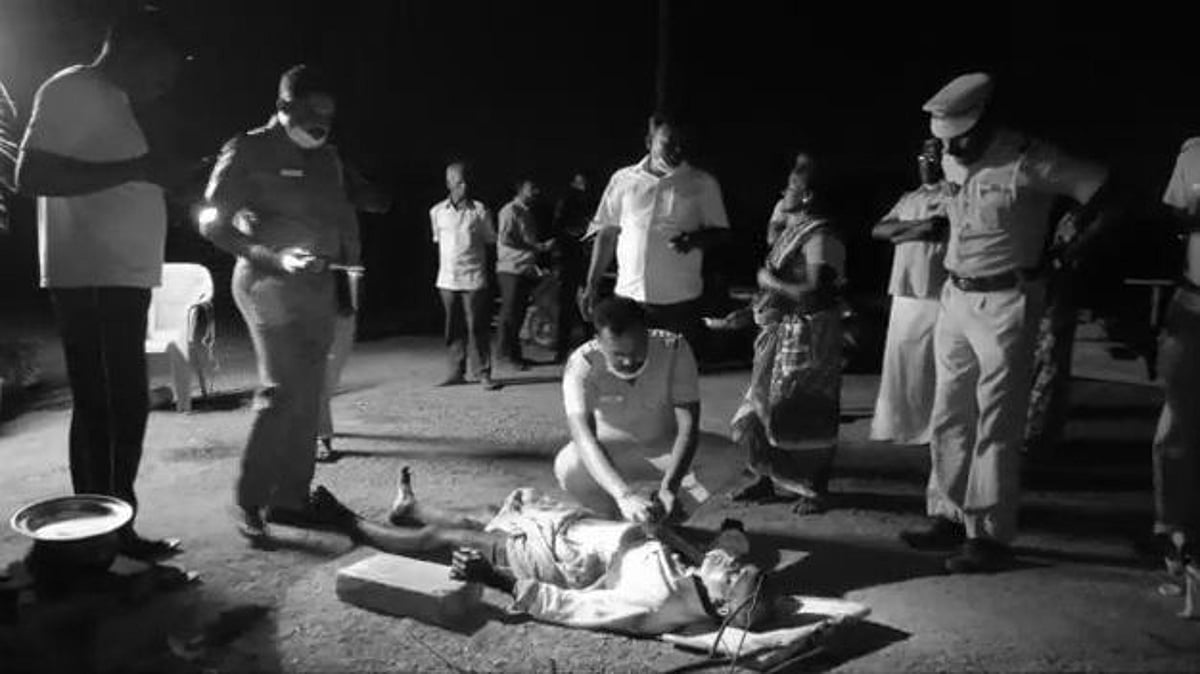 குடிபோதையில் தகராறு.. சமையால் கத்தியால் சித்தப்பாவை சரமாரியாக குத்தி கொலை செய்த மகன் - ‘பகீர்’ சம்பவம்!