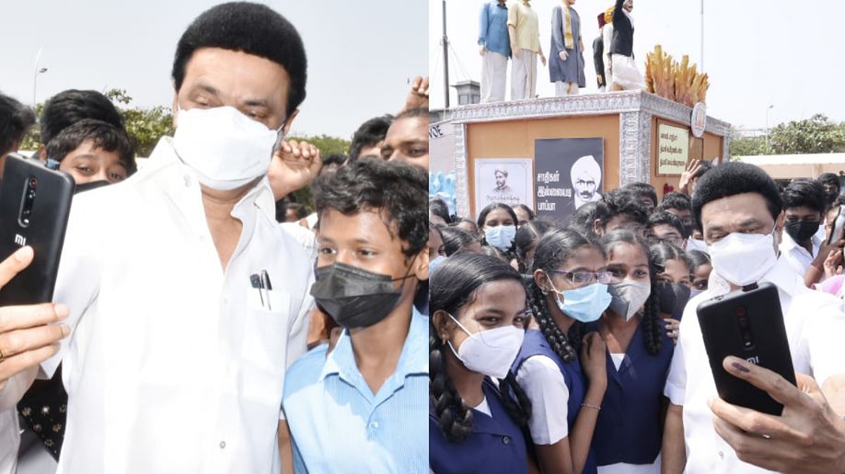 ”மக்கள் நெஞ்சங்களில் இடம்பிடித்த டெல்லியில் மறுக்கப்பட்ட அணிவகுப்பு ஊர்திகள்” -முதலமைச்சர் எடுத்த செல்ஃபி