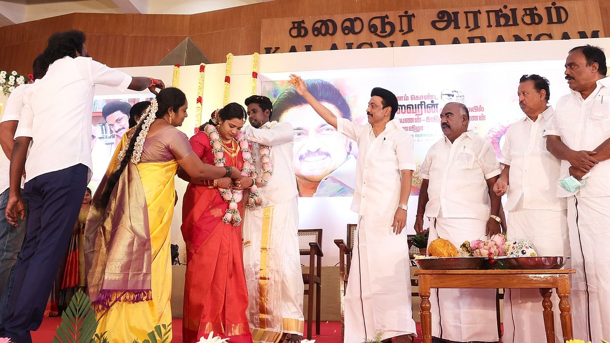 “அழகான தமிழ்ப் பெயர்களை சூட்டுங்கள்; தமிழ்நாட்டிற்கு பெருமை சேர்த்துத் தாருங்கள்”: முதல்வர் அறிவுறுத்தல்!