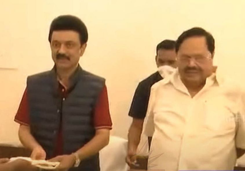 “முதலமைச்சராக முதல் வெளிநாட்டுப் பயணம்” : தமிழக தொழில் வளர்ச்சிக்கான திட்டங்களுடன் செல்லும் முதல்வர்!