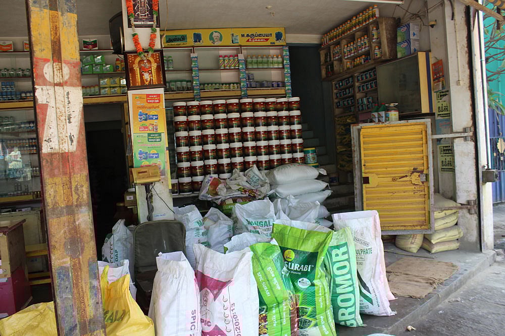 “விவசாயிகளை கட்டாயப்படுத்தக் கூடாது.. மீறினால்.. ” : உரக்கடைகளுக்கு தமிழ்நாடு அரசு அதிரடி எச்சரிக்கை!