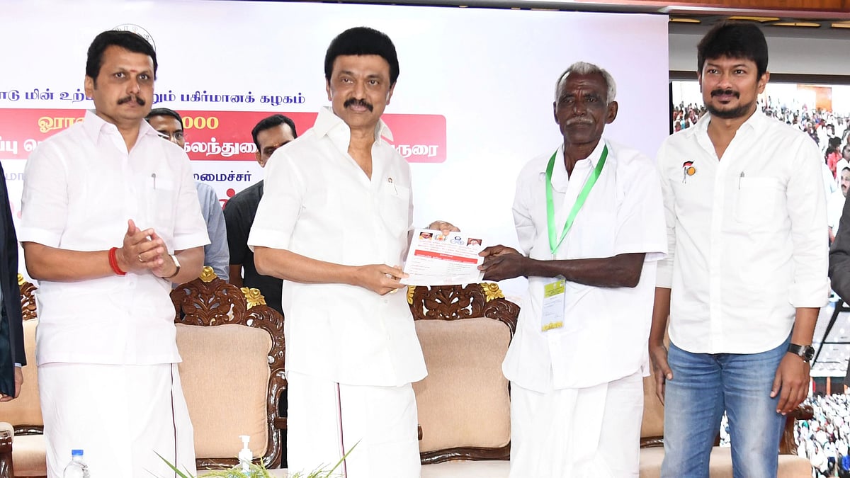 “ஓராண்டு முடிவதற்குள் 1 லட்சம் விவசாயிகளுக்கு மின் இணைப்பு; இது அளவிட முடியாத சாதனை”: முதல்வர் பெருமிதம்!