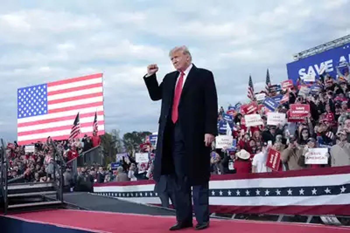 மீண்டும் அமெரிக்க அதிபராக டொனால்ட் டிரம்ப்..? - கருத்துக்கணிப்பிலும் முன்னிலை! | #5in1_World