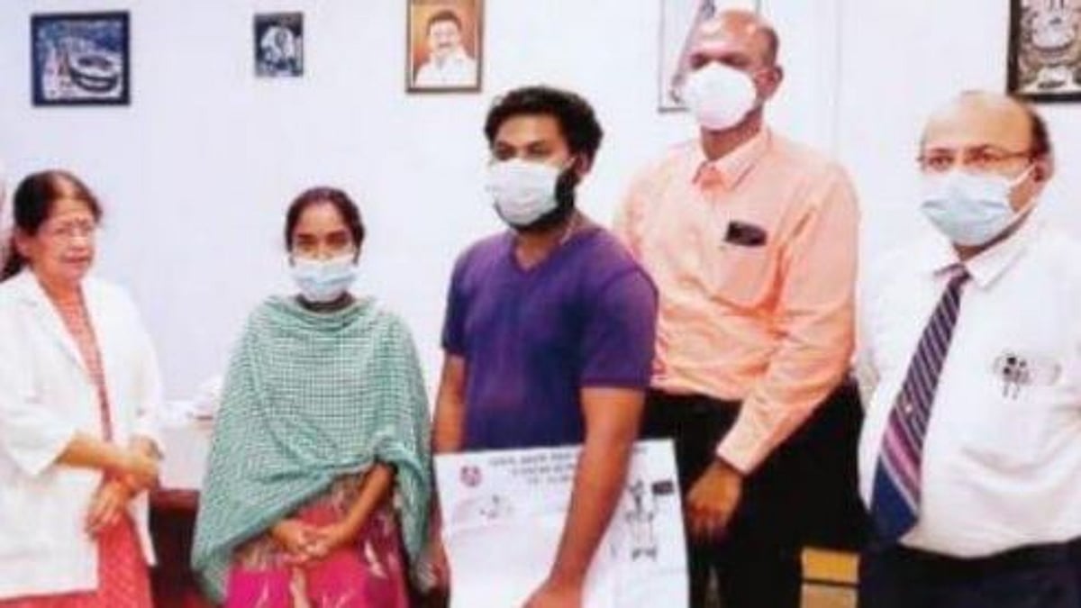 பிரசவத்தின்போது உள்ளுறுப்பில் ரத்தக்கசிவு.. இளம் பெண்ணின் உயிரை பாப்பாற்றிய ஓமந்தூரார் மருத்துவர்கள் !