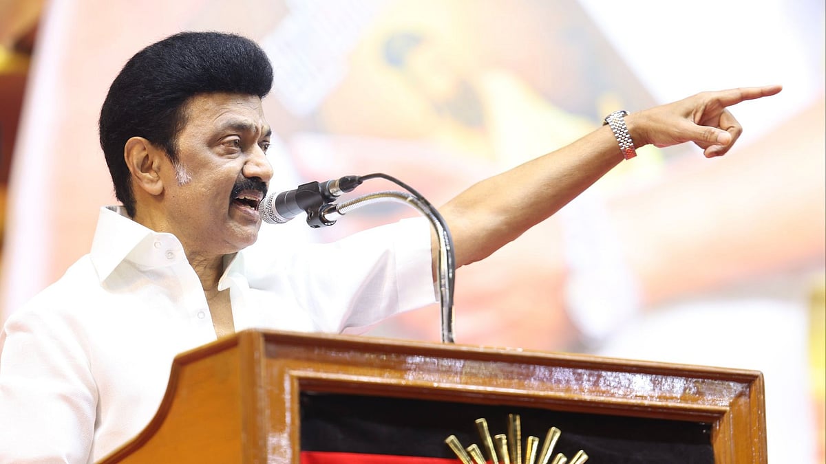 “‘பெயர் - புகழ்’ நிலைக்க வேண்டுமென்றால் மக்களோடு மக்களாக இருக்க வேண்டும்” : முதல்வர் அறிவுறுத்தல்!