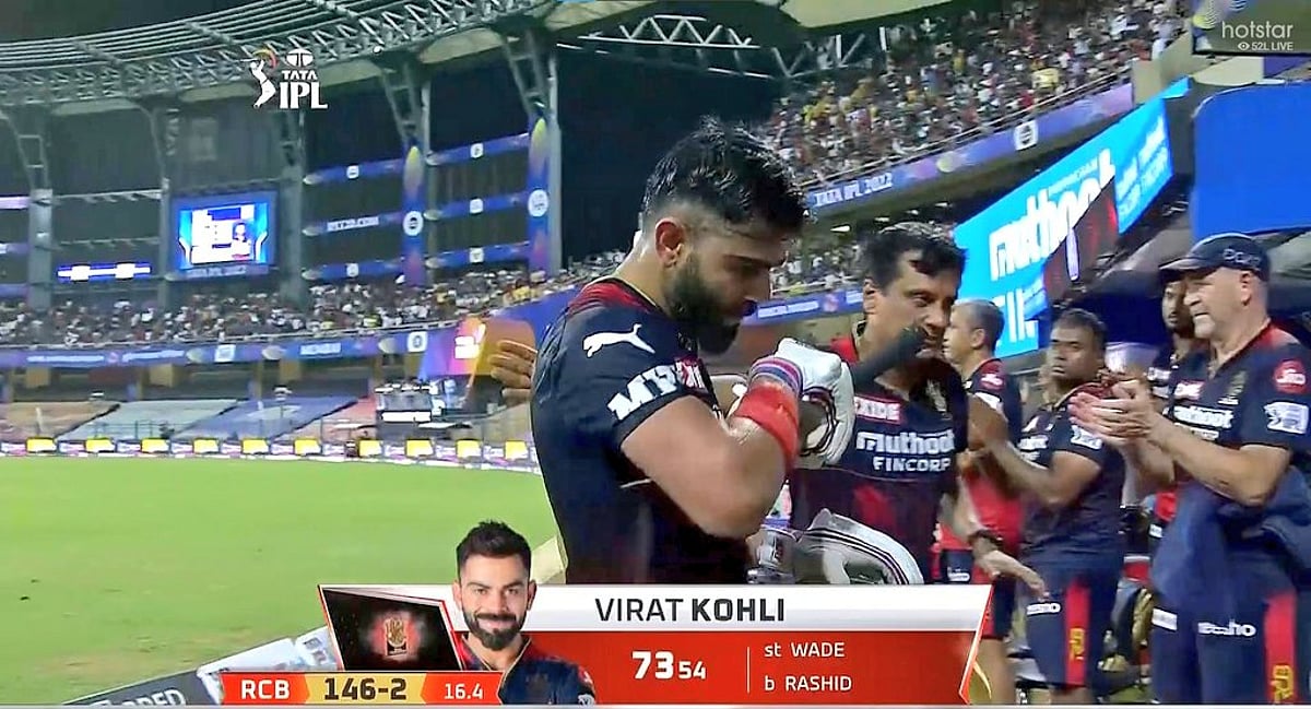 கோலி கொடுத்த அதிரடி Comeback ஆட்டம்.. Playoff வாய்ப்பை தக்க வைத்துக்கொள்ளுமா பெங்களூரு?