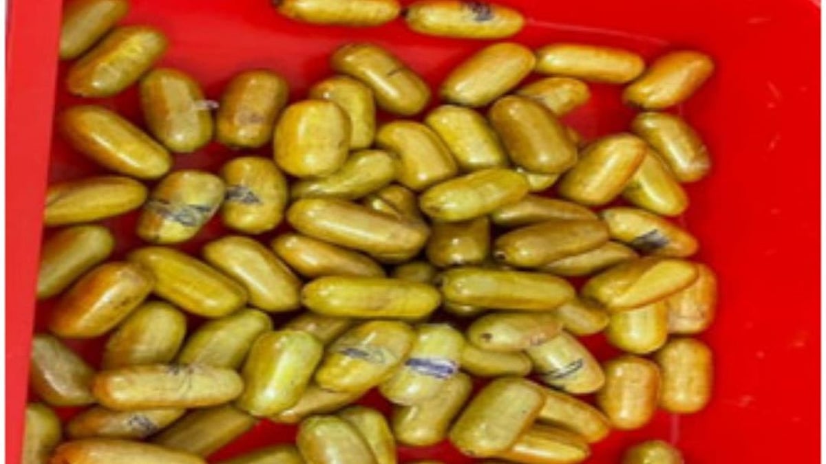 வயிற்றில் ரூ.6.58 கோடி ஹெராயின்.. மிரண்டுப்போன அதிகாரிகள்.. சூர்யா பட பாணியில் சர்வதேச கடத்தல்காரர் கைது!