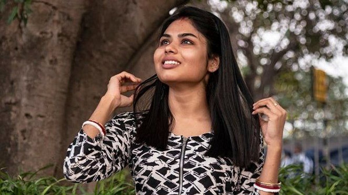 ஒரே மாதத்தில் 3 பேர் : தோழி இறந்த சோகத்தில் மற்றொரு இளம் நடிகை தற்கொலை.. மேற்கு வங்கத்தில் நடப்பது என்ன?