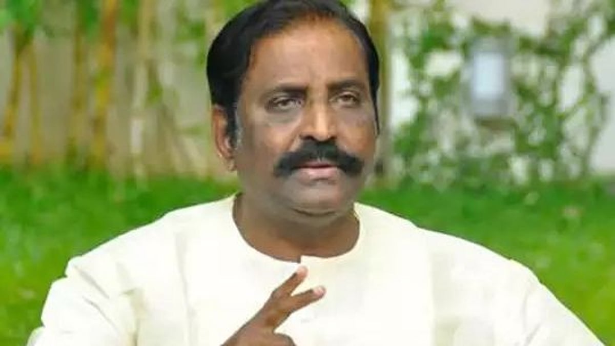 100 பாடல் எழுதியவர்கள் தீவு வாங்குகிறார்கள்..7500 பாடல் எழுதியிருக்கேன்; ஆனால்.. கவிஞர் வைரமுத்து பேச்சு!