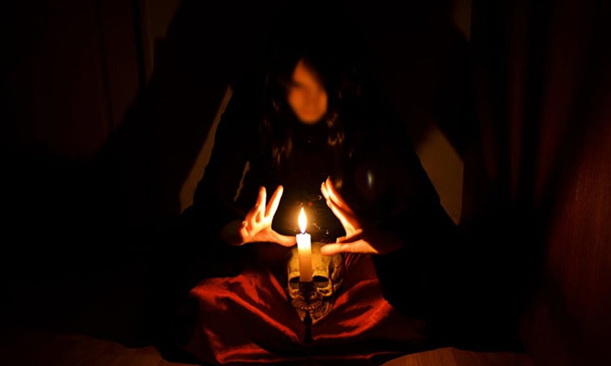 தங்க நகைகளை வைத்து பரிகாரம் : பெண்களிடம் மோடி நகை மோசடி செய்த போலி சாமியார்.. போலிஸில் சிக்கியது எப்படி?