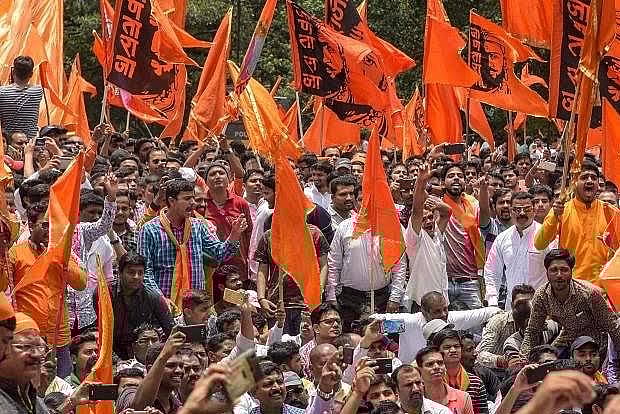 மசூதியை வைத்து வன்முறையை தூண்ட சதி.. கர்நாடகாவில் 144 தடை.. துணை ராணுவ படை குவிப்பு : பின்னணி என்ன?