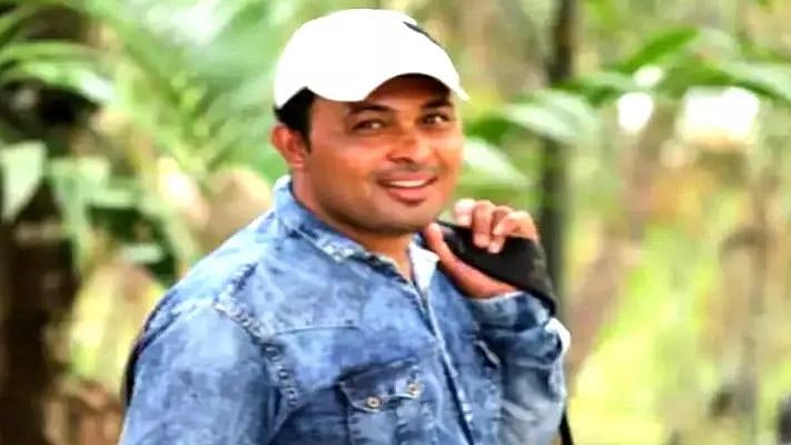 மாணவிகள் உட்பட 40 பேருக்கு பாலியல் தொல்லை.. கர்நாடக அரசுப்பள்ளியில் நடந்த கொடூரம் !