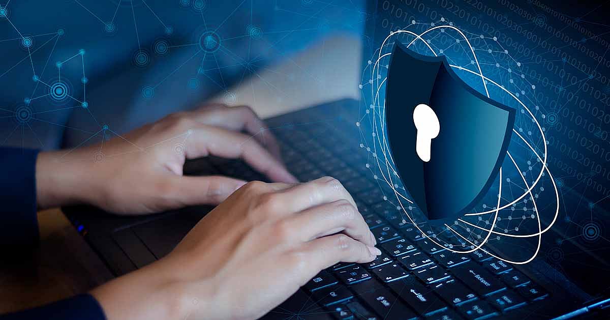 799 ரூபாய் சேலைக்கு ஆசைப்பட்டு 1 லட்சம் ரூபாயை இழந்த பெண் ஆசிரியர் : ஆன்-லைன் ஷாப்பிங் பரிதாபம் !