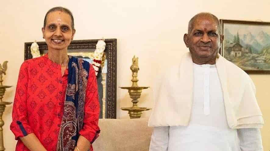அறுவை சிகிச்சையின்போது “கற்பூர பொம்மை ஒன்று..” பாடிய சீதாலட்சுமிக்கு இன்ப அதிர்ச்சி கொடுத்த மருத்துவமனை!