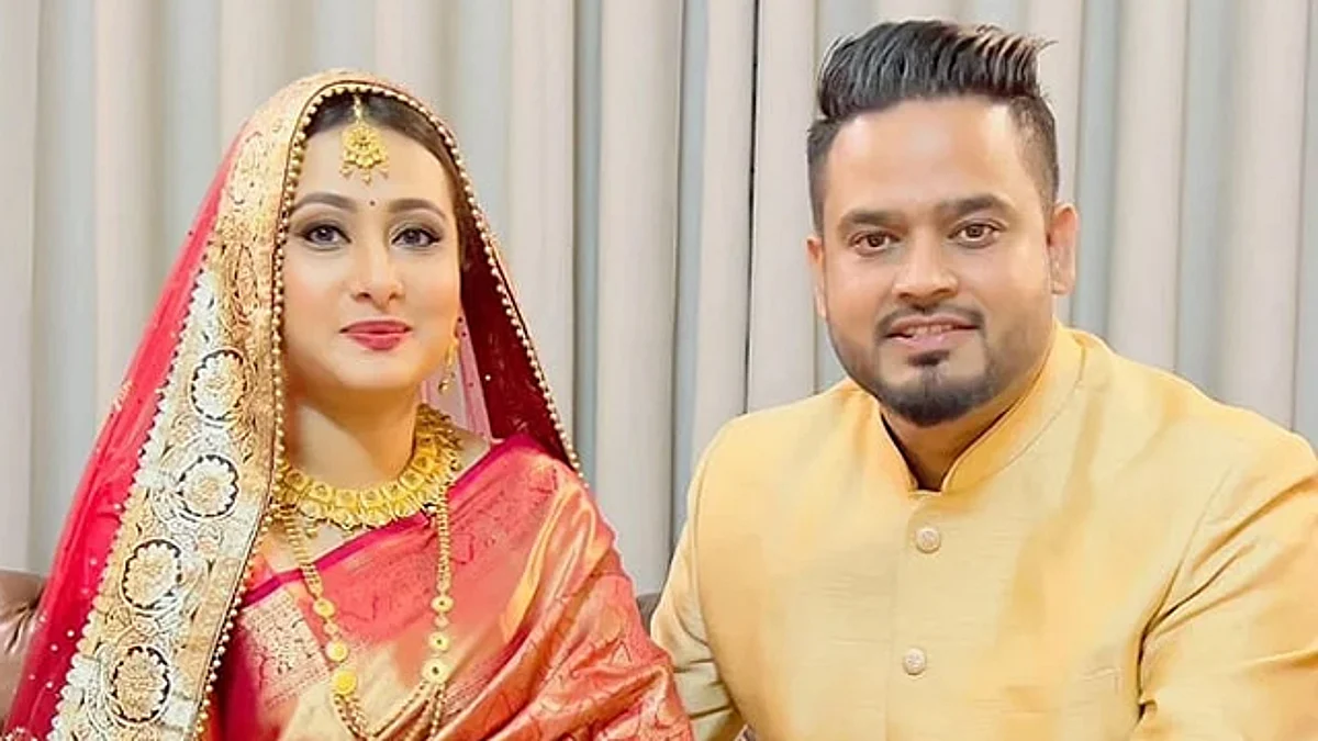 চিত্রনায়িকা পূর্ণিমা ও তার স্বামী আশফাকুর রহমান।
