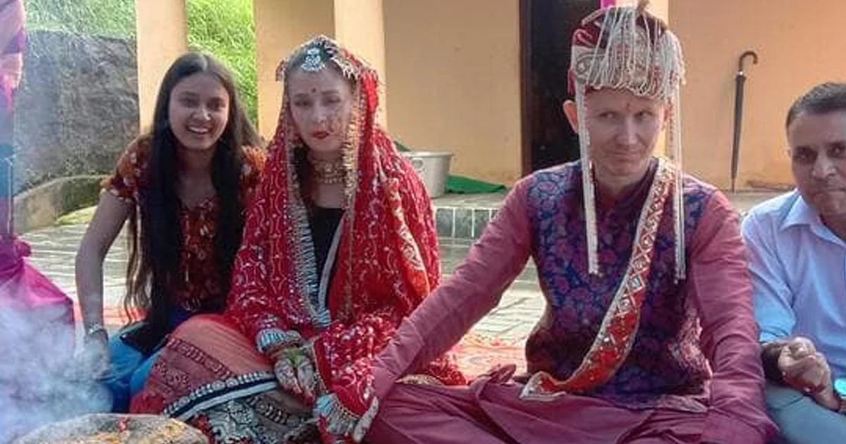 বিবাহবন্ধনে আবদ্ধ হয়েছেন সের্গেই নোভিকভ ও ইলোনা ব্রামোকা