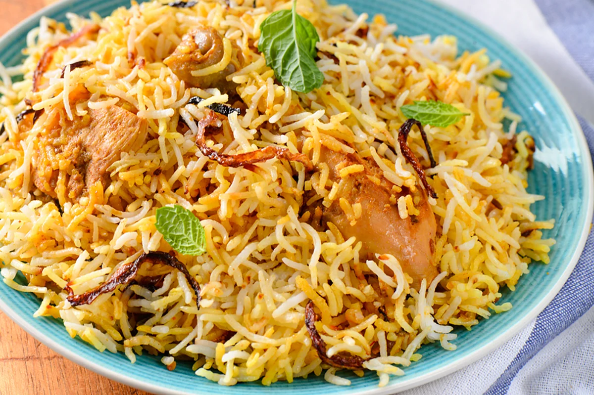 খেলোয়াড়দের বিরিয়ানি খাওয়ানোর নামে ৫১ লাখ টাকা আত্মসাৎ