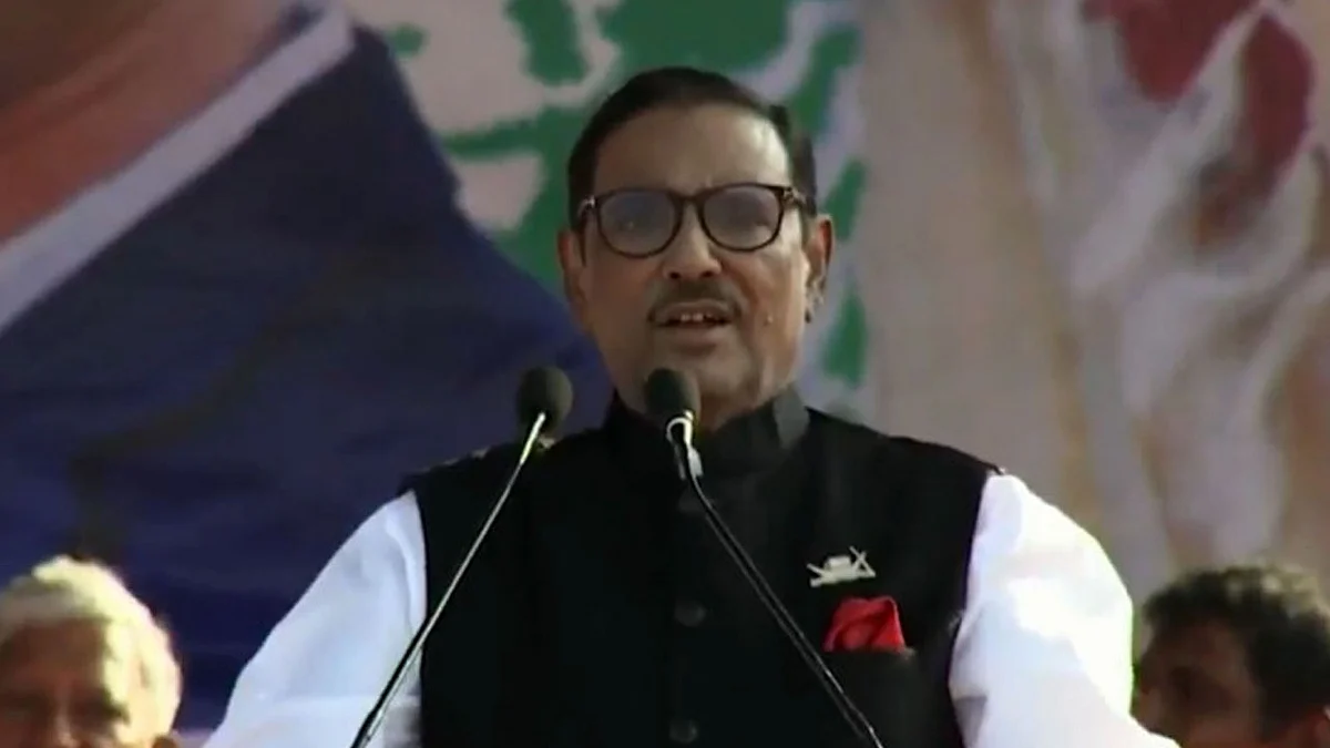 যশোর স্টেডিয়ামে আওয়ামী লীগের জনসভায় সেতুমন্ত্রী ওবায়দুল কাদের।