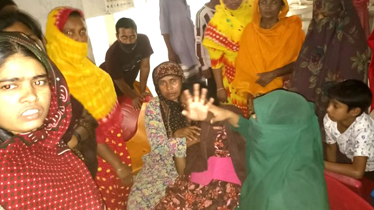 নবজাতক চুরি হওয়ায় মায়ের আহাজারি।