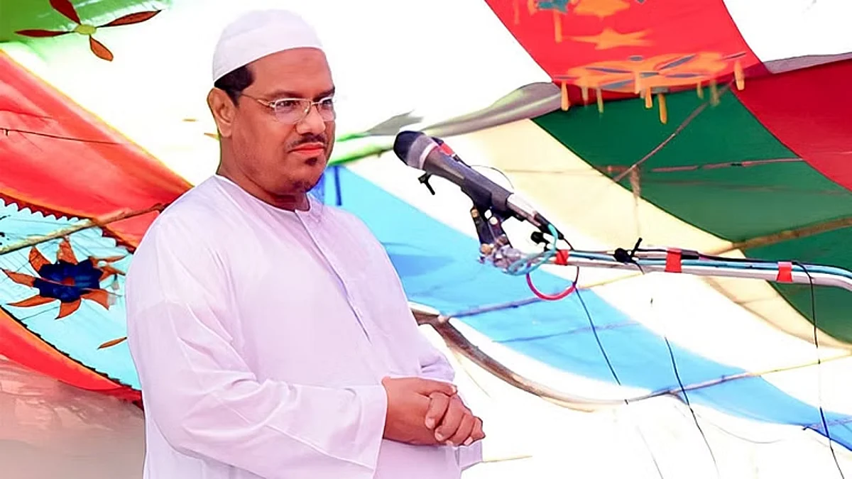 ইসলামী আন্দোলন বাংলাদেশের আমির মুফতি সৈয়দ মুহাম্মাদ রেজাউল করিম চরমোনাই পীর।