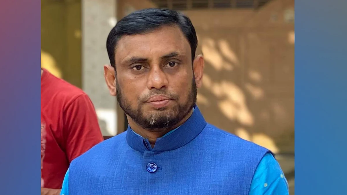 পাবনার বেড়া উপজেলা চেয়ারম্যান রেজাউল হক বাবু।