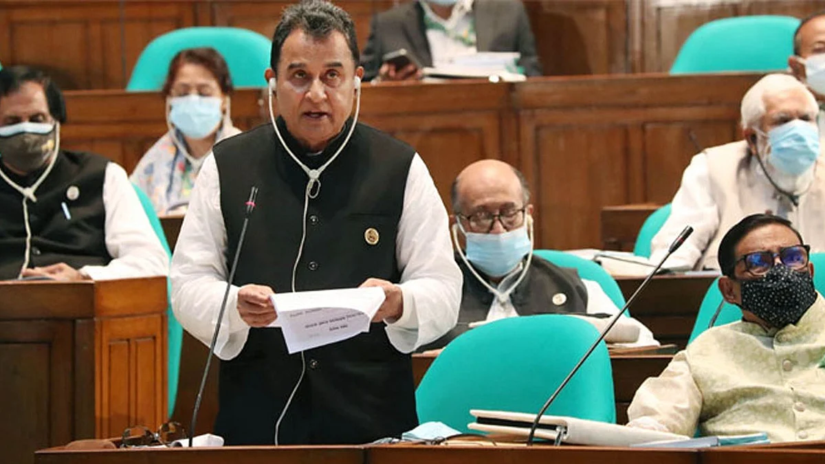 সংসদে অর্থমন্ত্রী আ হ ম মুস্তফা কামাল