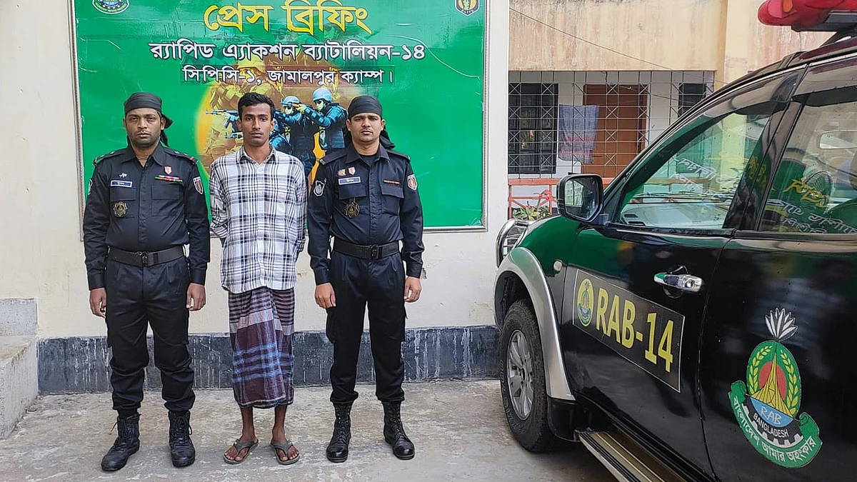 মৃত্যুদণ্ডপ্রাপ্ত আলিম গ্রেপ্তার।