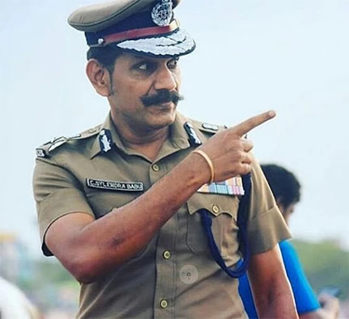 450 ரவுடிகள் நள்ளிரவில் கைது: தமிழக காவல்துறை அதிரடி!