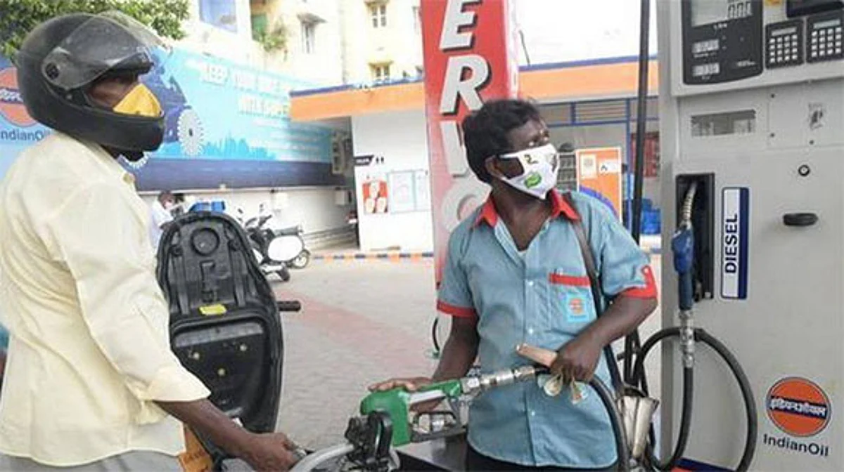 பெட்ரோல் – டீசலுக்கு ஜிஎஸ்டி வரிவிதிப்பு: வருகிற 17-ம் தேதி அறிவிப்பு?