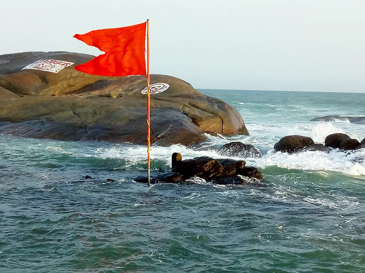 முக்கடல் சங்கமிக்கும் கன்யாகுமரி!