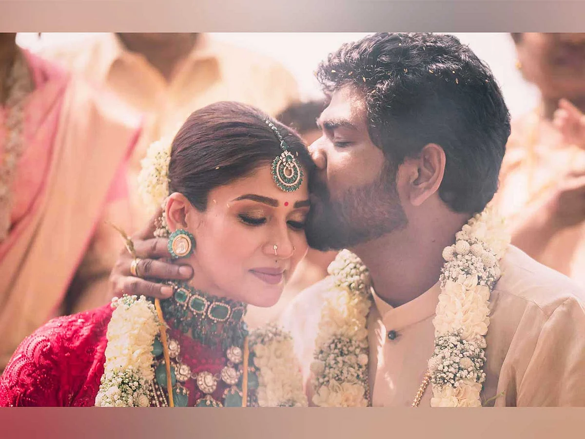 நயன் – விக்கி காதல் : நெட் பிளிக்ஸ் டீஸர் வெளியீடு!