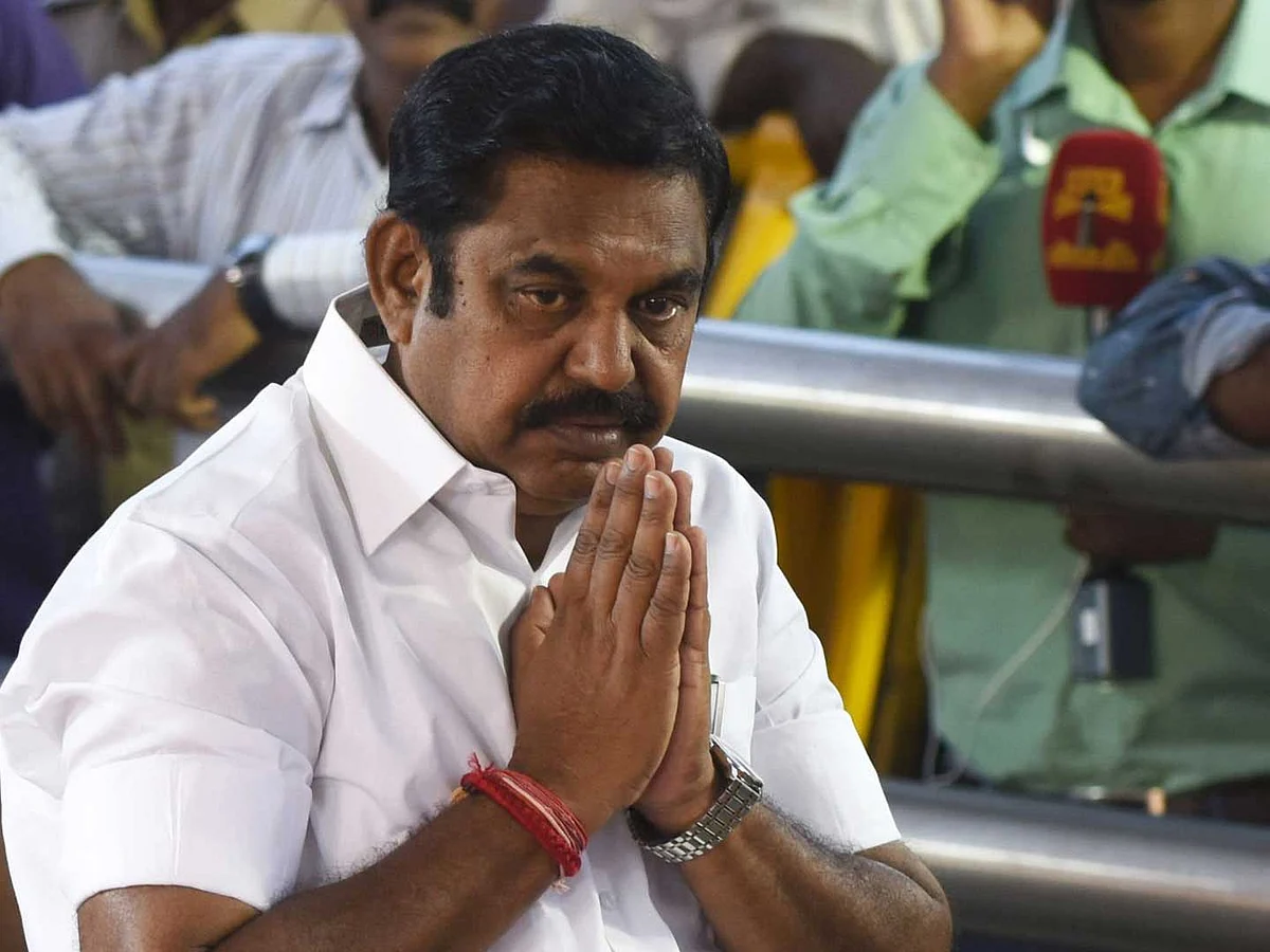 #BREAKING: அதிமுக பொதுக்குழு கூட்டம் செல்லும் : ஐகோர்ட் அதிரடி!