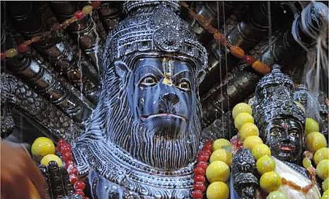 பால் அபிஷேகம்
