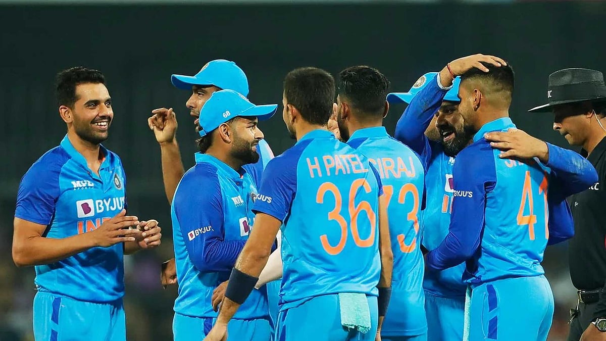 3-வது ஒருநாள் போட்டி: வெற்றி பெறவேண்டிய நிர்பந்தத்தில் இந்திய அணி!