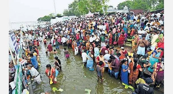 துலா மாத நீராடல்