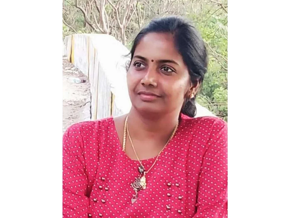 சசிகலா இளங்கேசன்