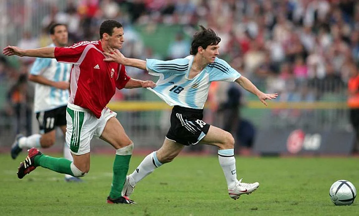 2005 football match