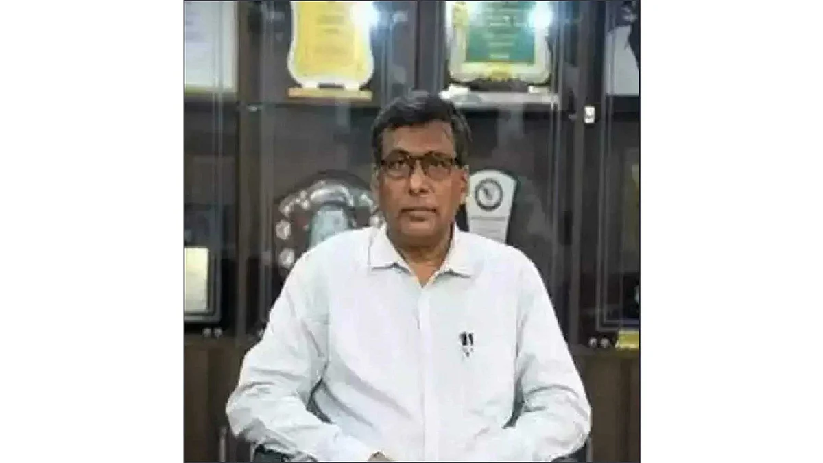 மாவட்ட கலெக்டர் கார்மேகம்