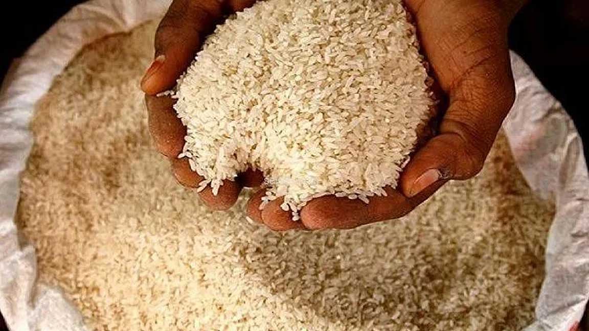 அரிசி,கோதுமை தட்டுப்பாடு: மாநிலங்களுக்கான பொது சந்தை விற்பனை நிறுத்து!