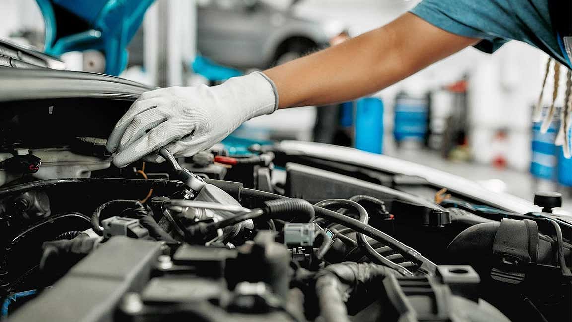 கார் ஓட்டத் தெரிந்தால் போதுமா?