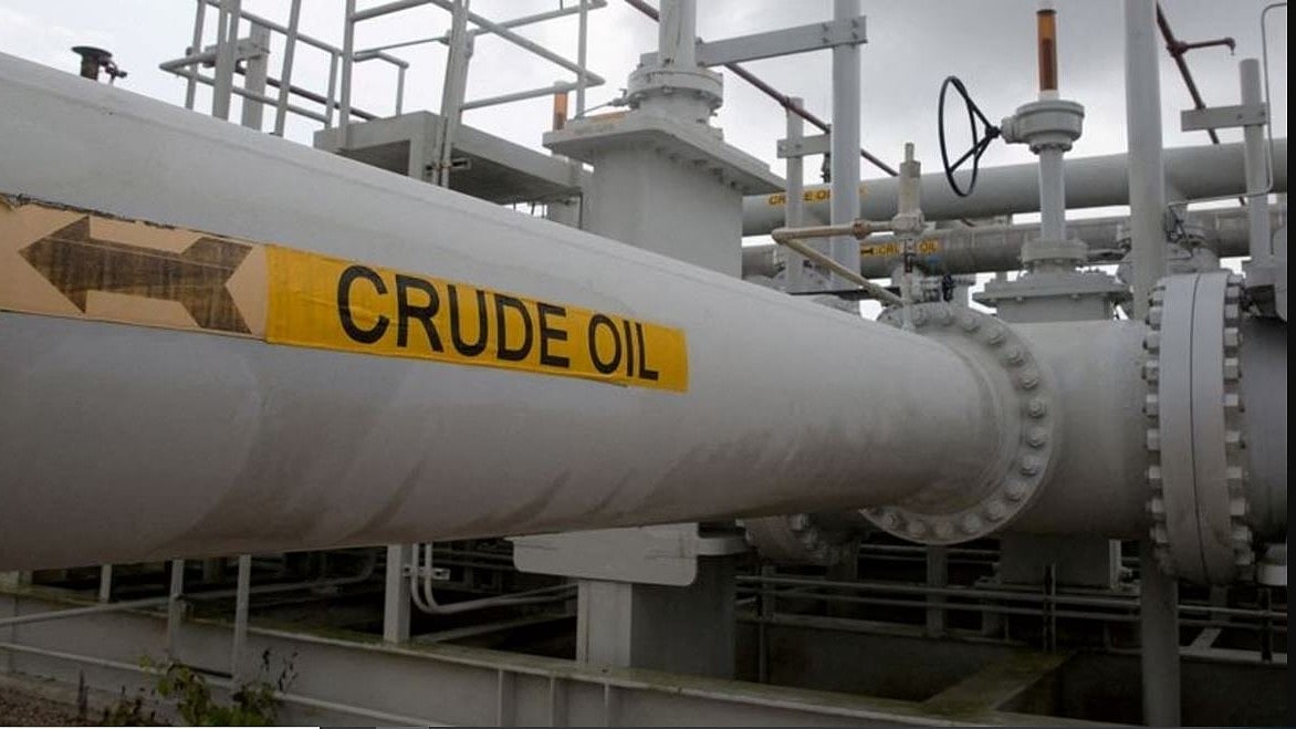 கச்சா எண்ணெய் வர்த்தகம் : மக்களுக்கு சுமை, தனியார் நிறுவனங்களுக்கு லாபம்!