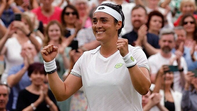 விம்பிள்டன் டென்னிஸ்: இறுதிச்சுற்றில் ஆன்ஸ் ஜபர், வான்ட்ரோஸோவா!