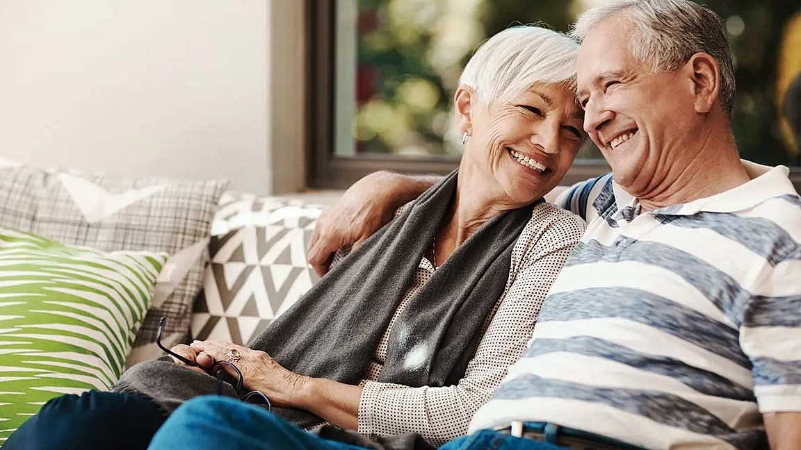 முதியவர்களுக்கு மகிழ்ச்சி அளிப்பது எது?