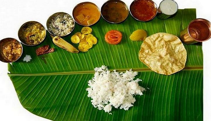 வாழையிலையின் நடுவில் ஏன் கோடு வந்தது தெரியுமா?