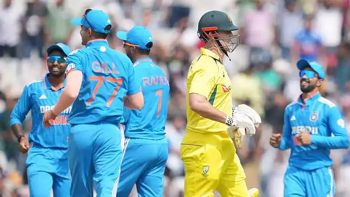 முதல் ஒருநாள் போட்டி: ஆஸ்திரேலியாவை வீழ்த்தியது இந்தியா!