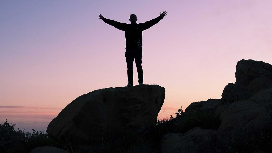 வாழ்க்கையில் வெற்றி வேண்டுமா? அப்போ இதை அவசியம் விட்டு விடுங்கள்!