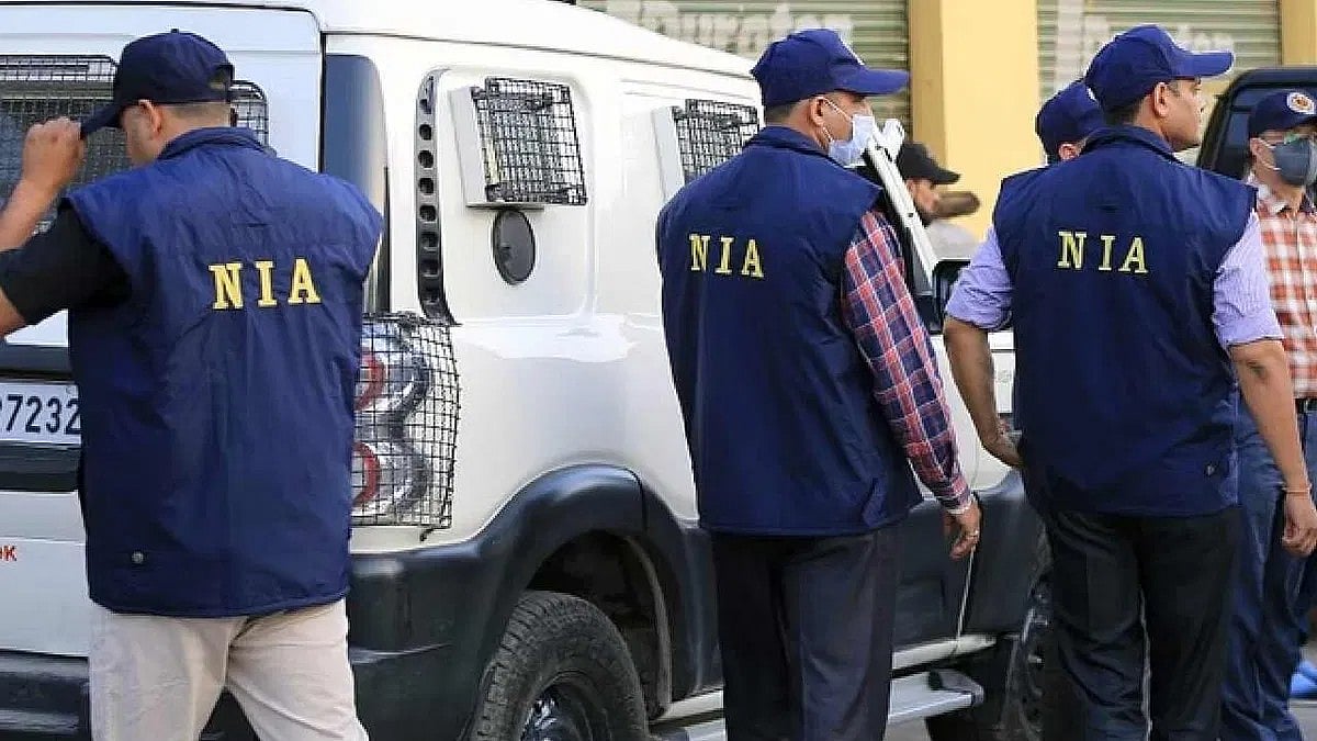 காலிஸ்தான் பிரிவினைவாத குழுக்களுடன் தொடர்பு: 6 மாநிலங்களில் 50 இடங்களில் சோதனை!