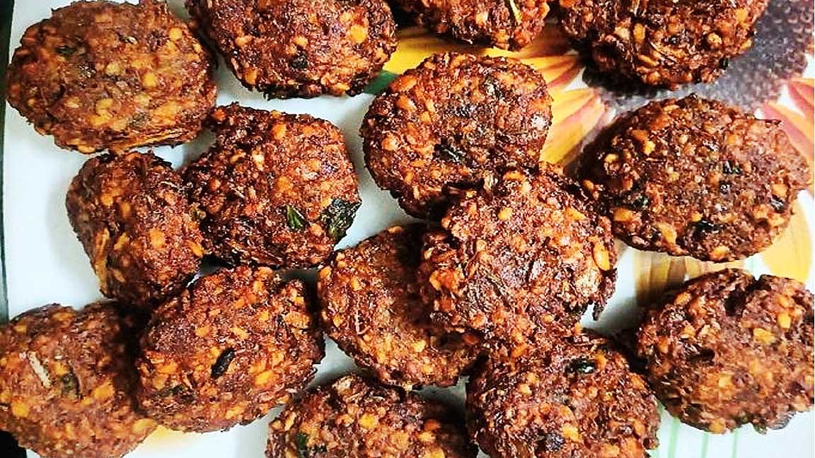 ஆவியில் வேக வைத்த சத்தான வாழைப்பூ வடை!